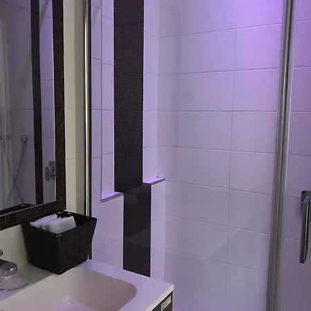 Konukevi Bougainvillea Relais 4*
