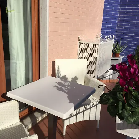 Konukevi Bougainvillea Relais