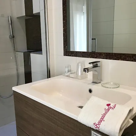 Konukevi Bougainvillea Relais 4*