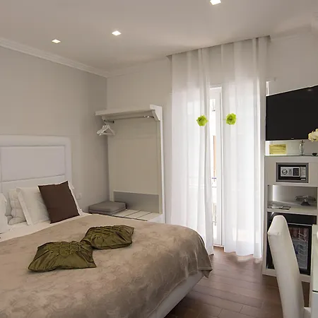 Bougainvillea Relais סורנטו