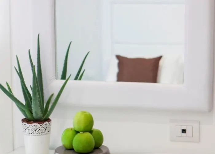 Гостьовий будинок Bougainvillea Relais