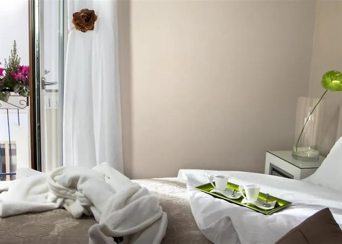 Гостьовий будинок Bougainvillea Relais 4*